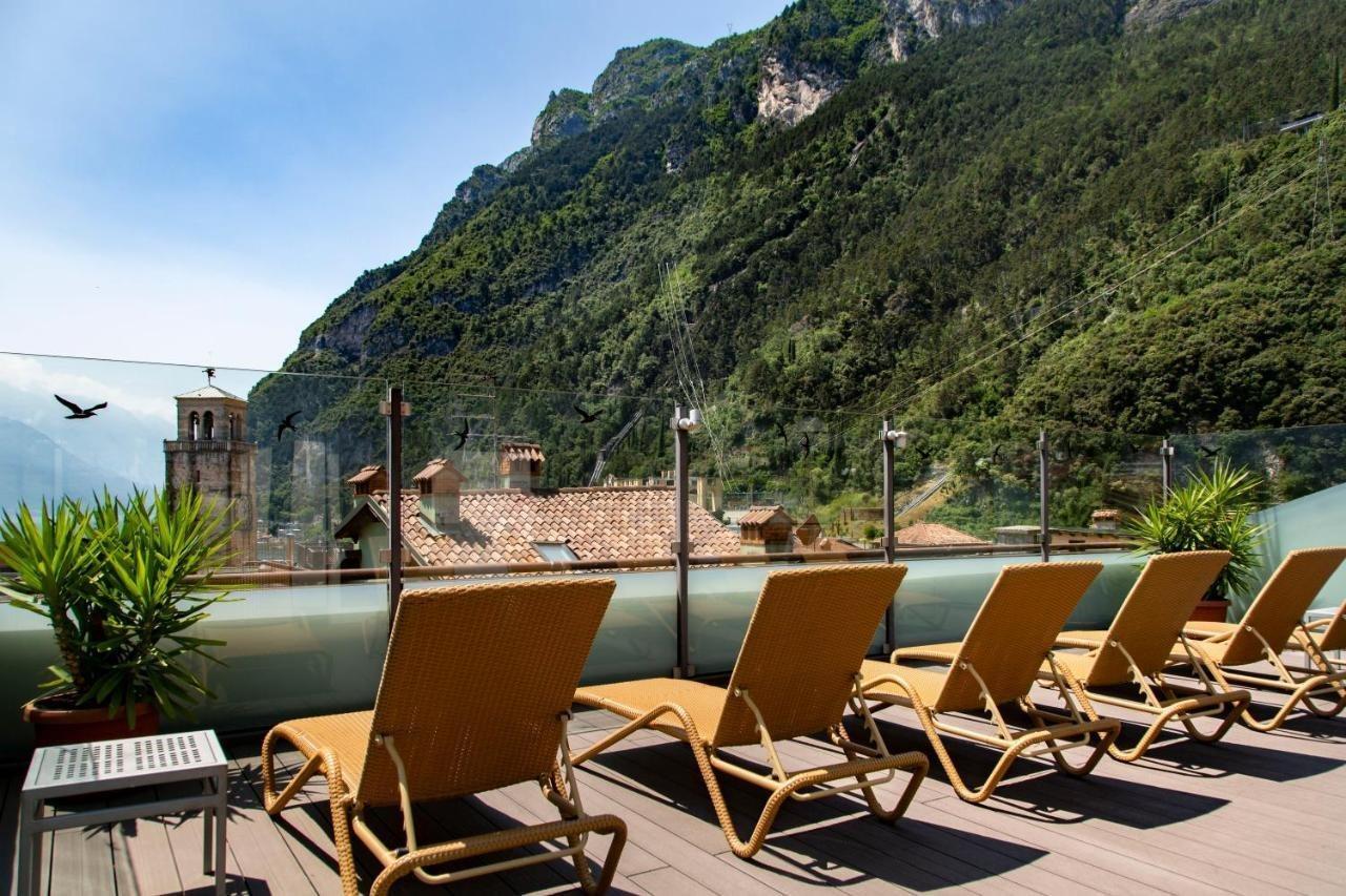 Hotel Antico Borgo Riva del Garda Esterno foto