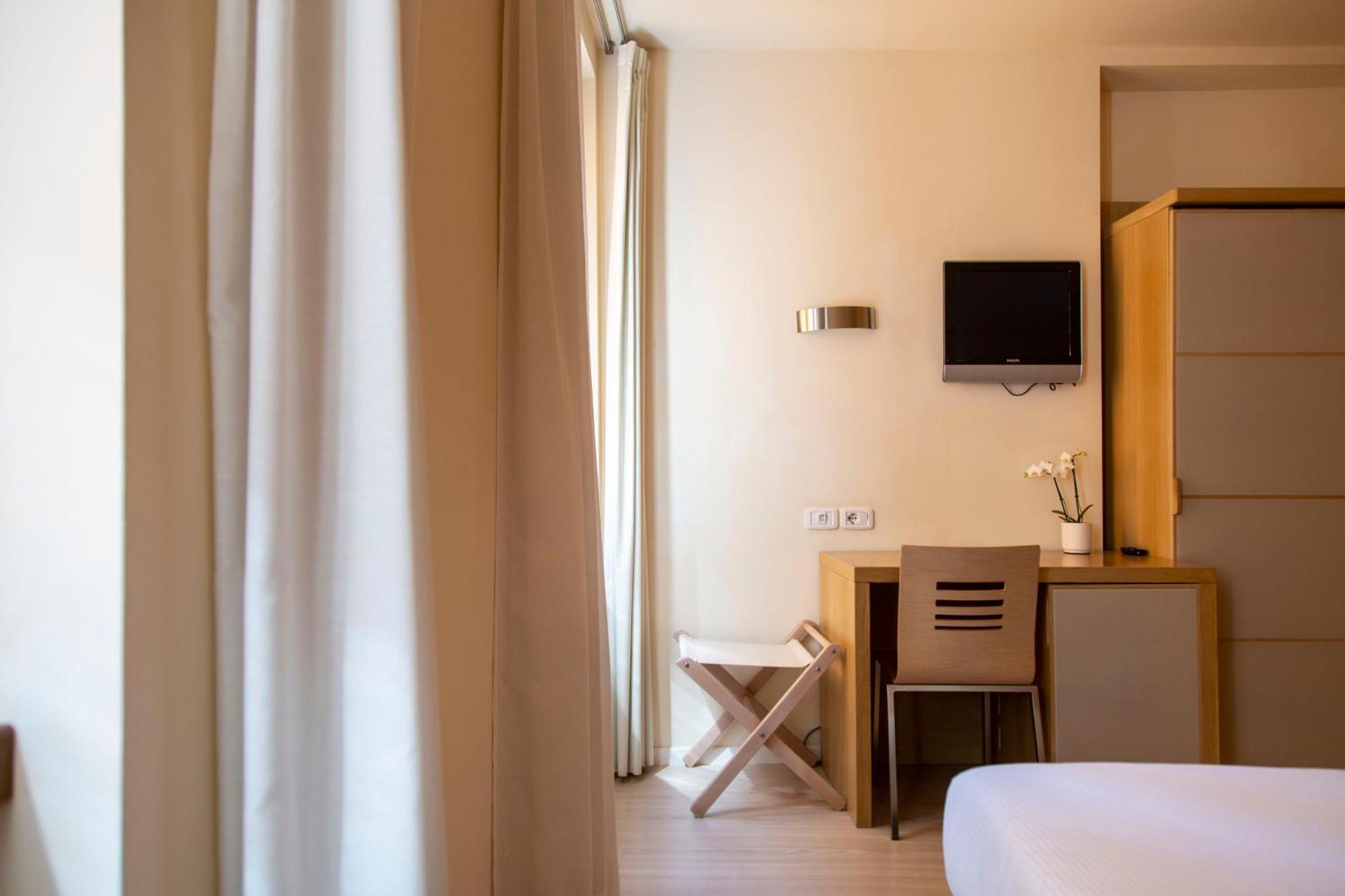 Hotel Antico Borgo Riva del Garda Camera foto