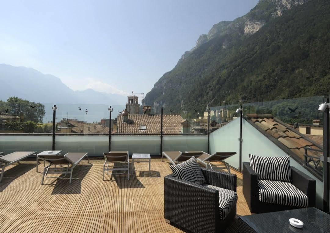 Hotel Antico Borgo Riva del Garda Esterno foto